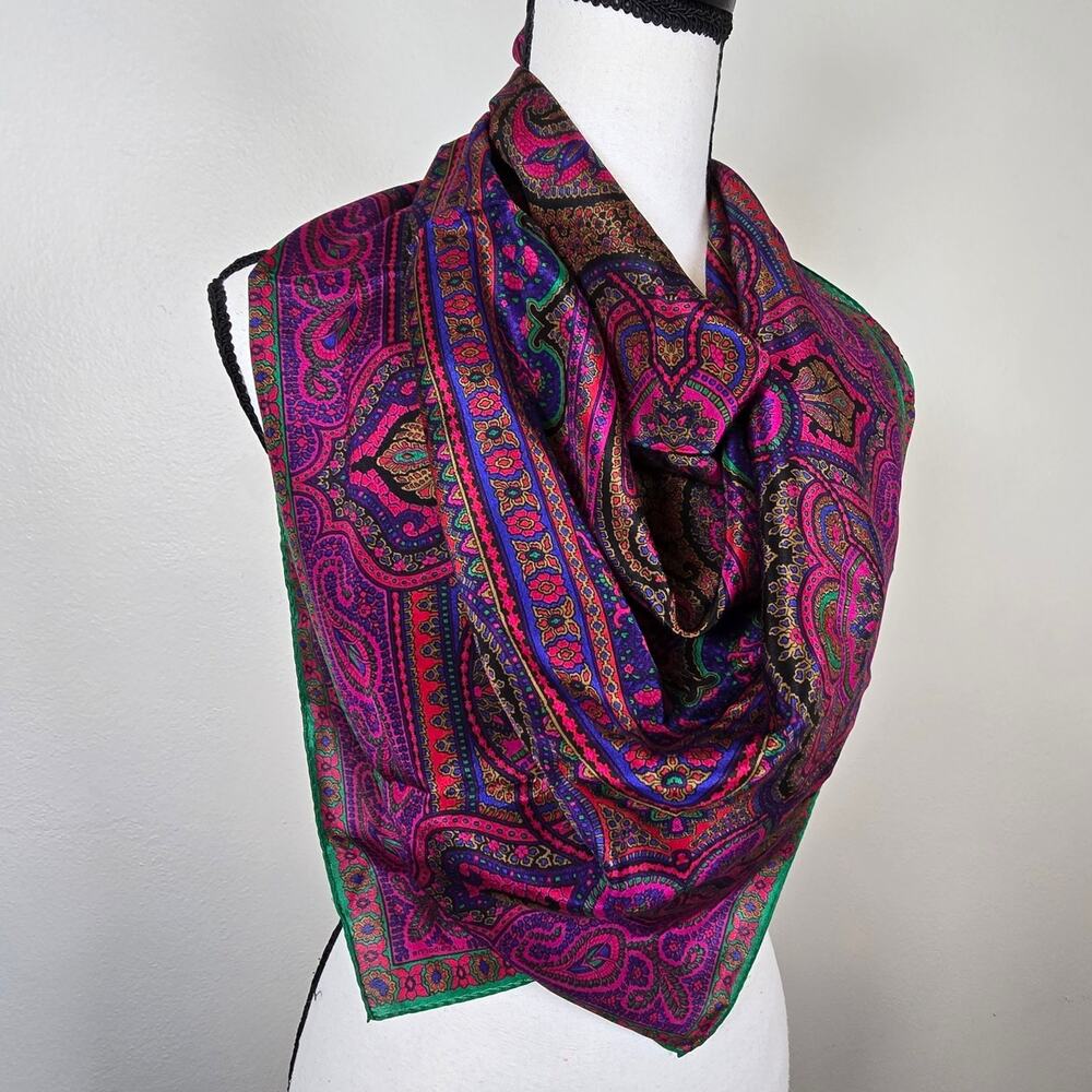 Vintage 90s Women's Jewel Tone Scarf Multicolored Paisley Regency Old Money
